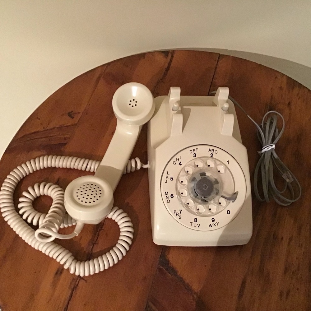 Vintage Rotary Dial Telephone - Cream - Picture 2 of 3